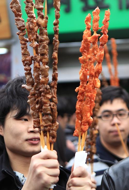 烟袋斜街胡同简介_烟袋斜街的美食