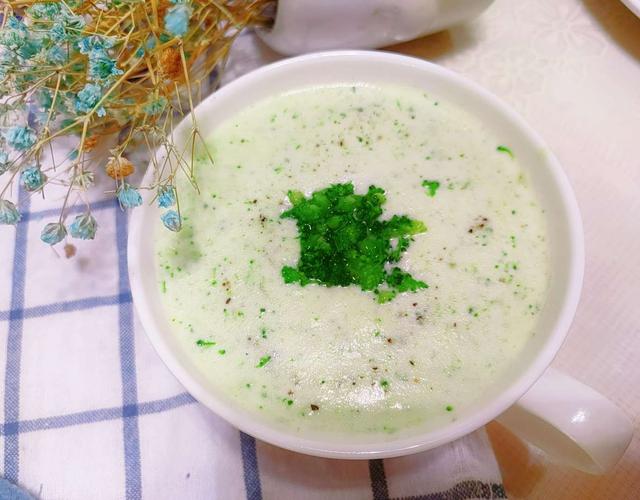 饭店姨妈教的美食特色菜谱_国外美食菜谱